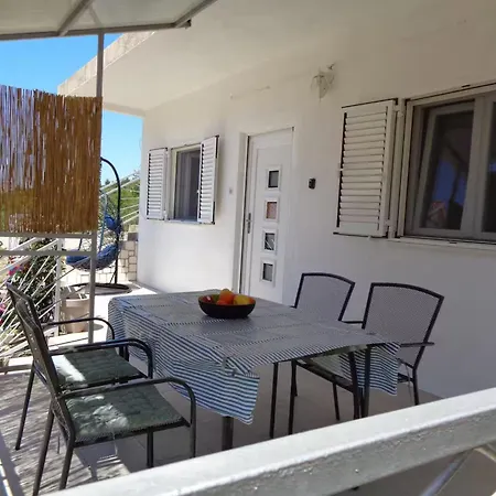 Sunny Retreat Dom wakacyjny Grebaštica